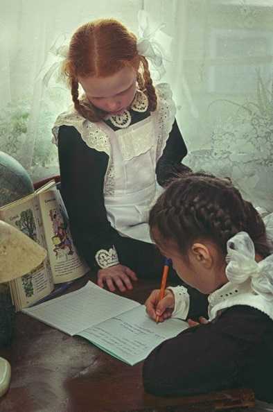 Советские школьницы, несколько ностальгических фотографий